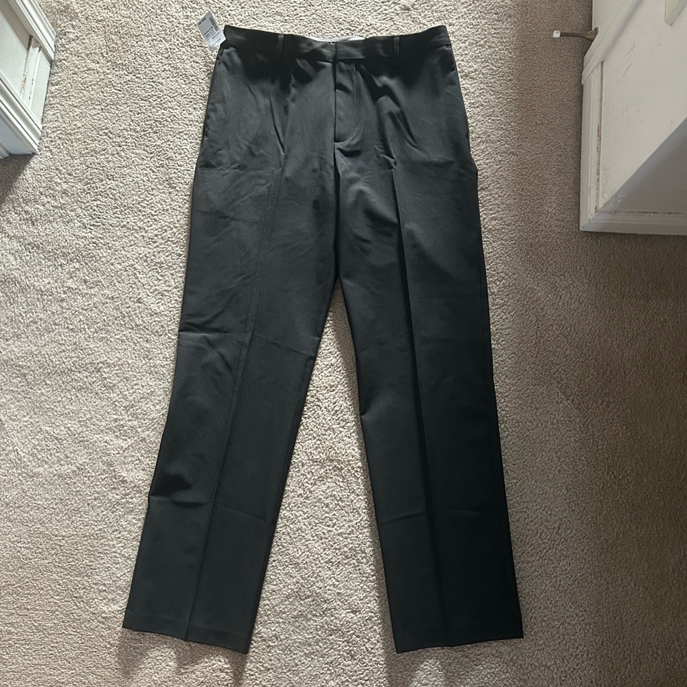 Dockers Pro Style Khaki Pants - Picture 12 of 13